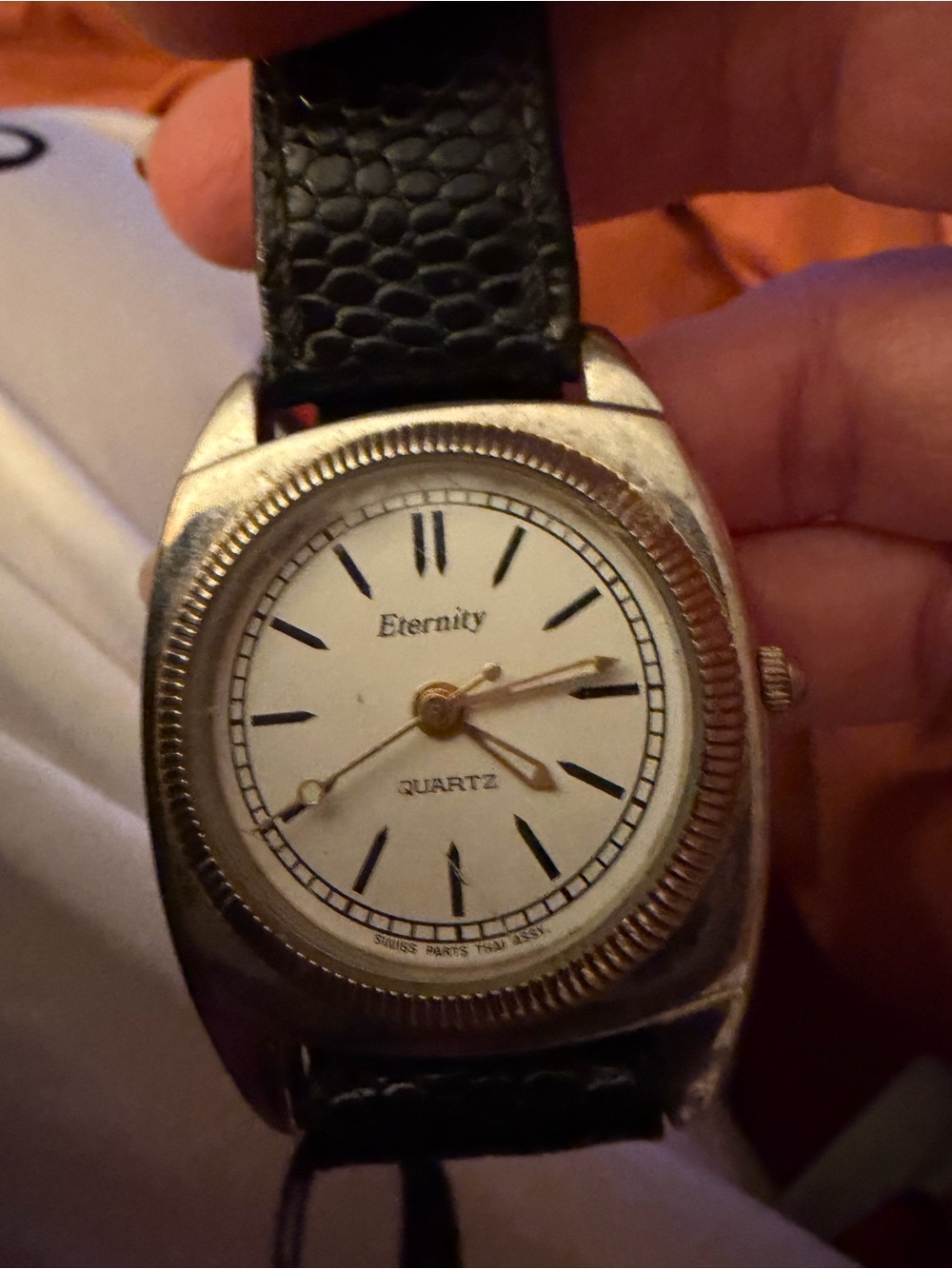 Quartz Wristwatch in Black and Silver